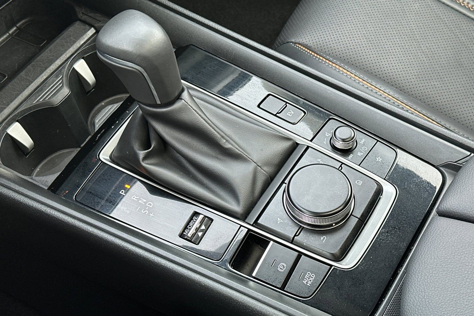 Certified 2025 MAZDA CX-50 AWD 2.5 Hybrid w/ Cargo Package image 21