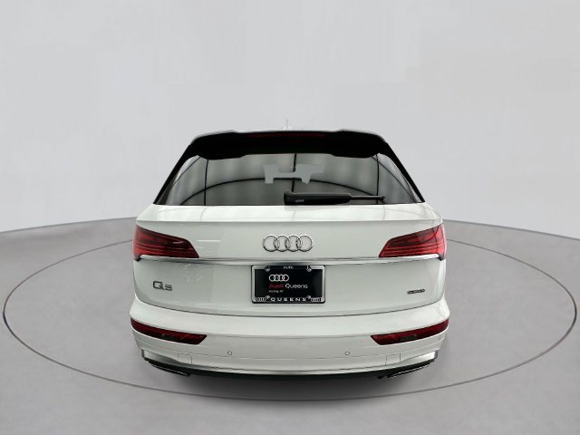 Certified 2023 Audi Q5 2.0T Premium w/ Convenience Package AWD/4WD image 3