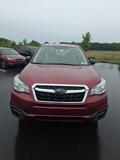 Used 2018 Subaru Forester 2.5i w/ Alloy Wheel Package AWD/4WD image 2