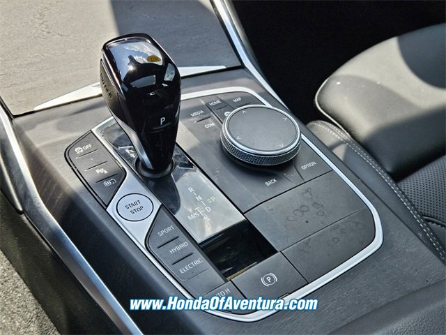 Used 2022 BMW 330e w/ Driving Assistance Package image 20