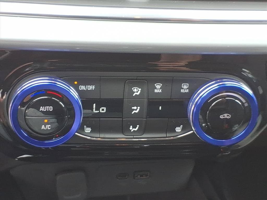 Used 2026 Chevrolet Trax LT w/ Driver Confidence Package FWD image 30