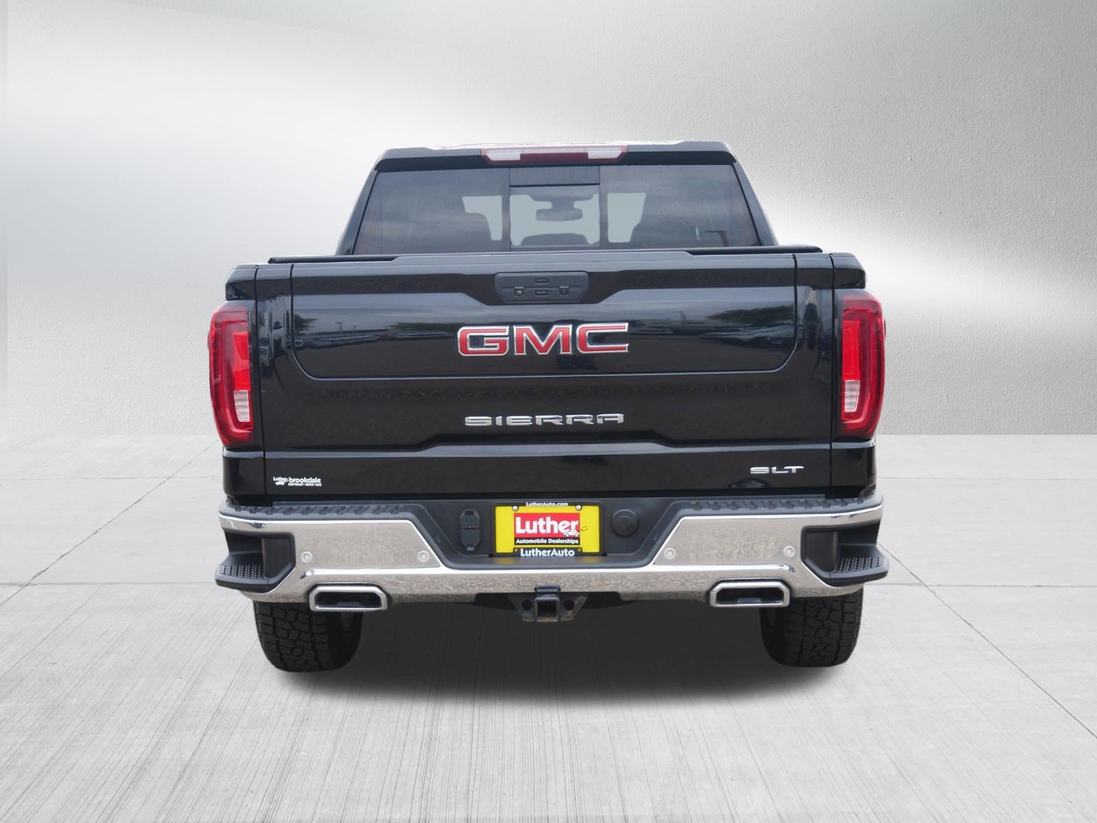 Used 2021 GMC Sierra 1500 SLT w/ SLT Premium Plus Package AWD/4WD image 6