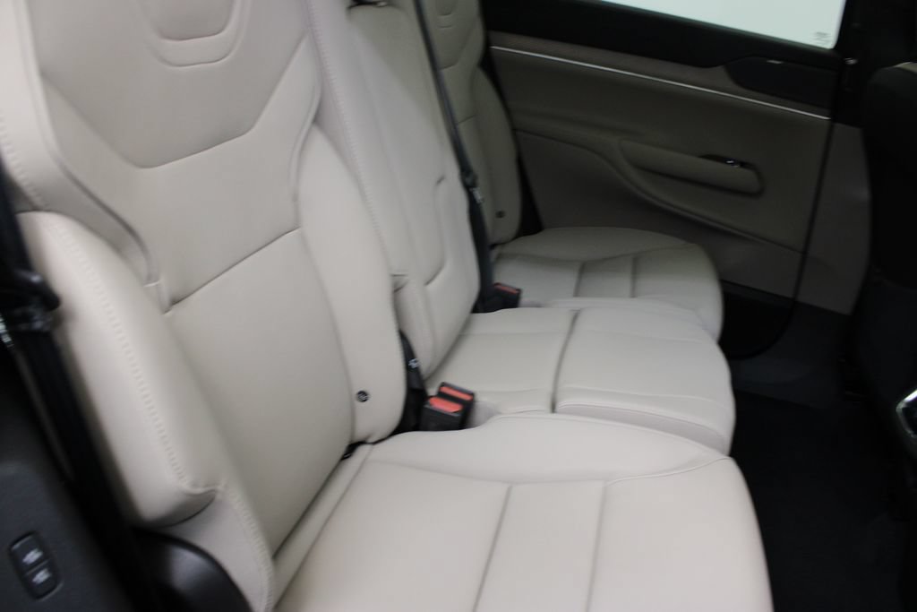 New 2026 Volvo EX90 Plus RWD image 19