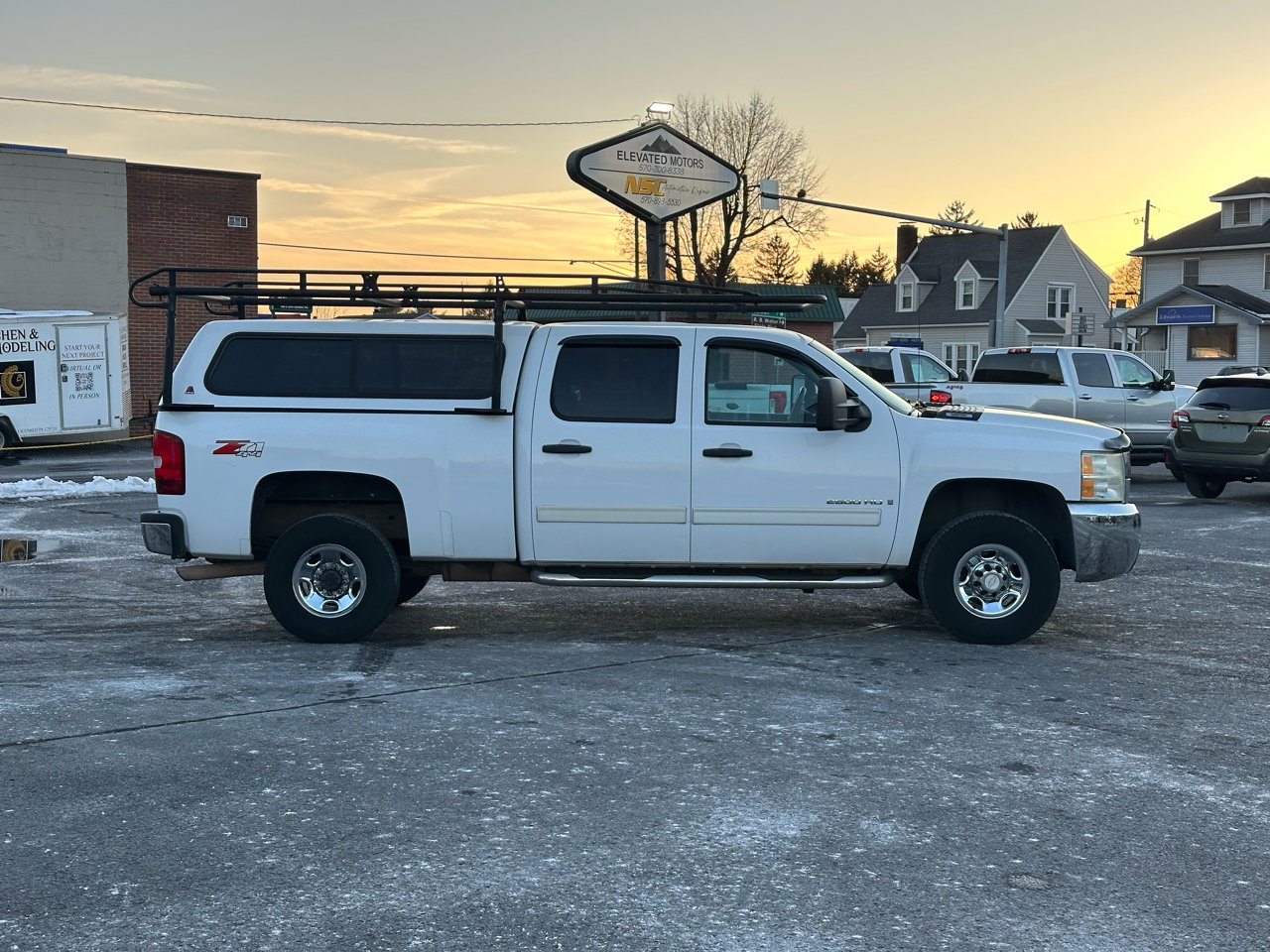 Used 2009 Chevrolet Silverado 2500 LT w/ Suspension Package, Off-Road image 19