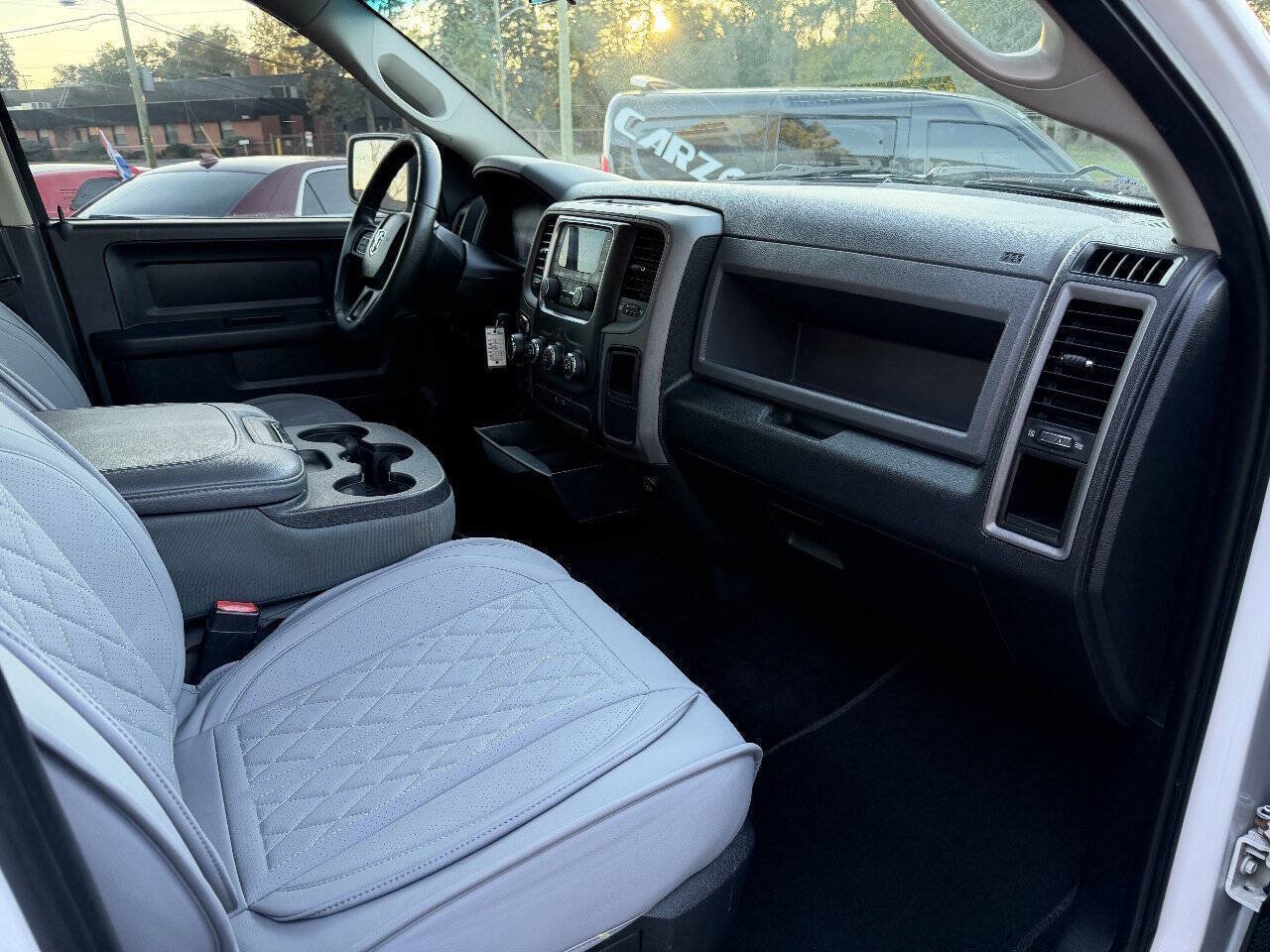 Used 2016 RAM 1500 Express w/ Popular Equipment Group AWD/4WD image 9