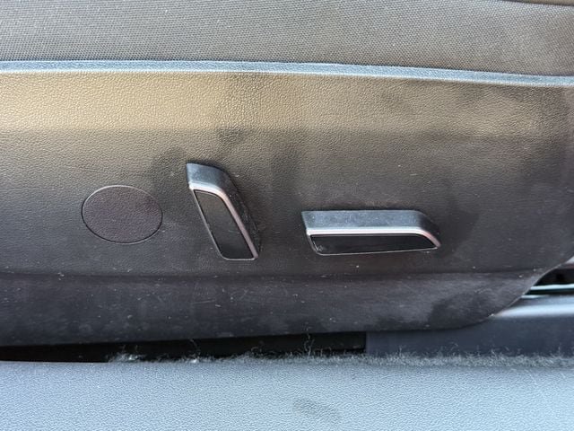Used 2023 Tesla Model 3 Standard Range RWD image 24