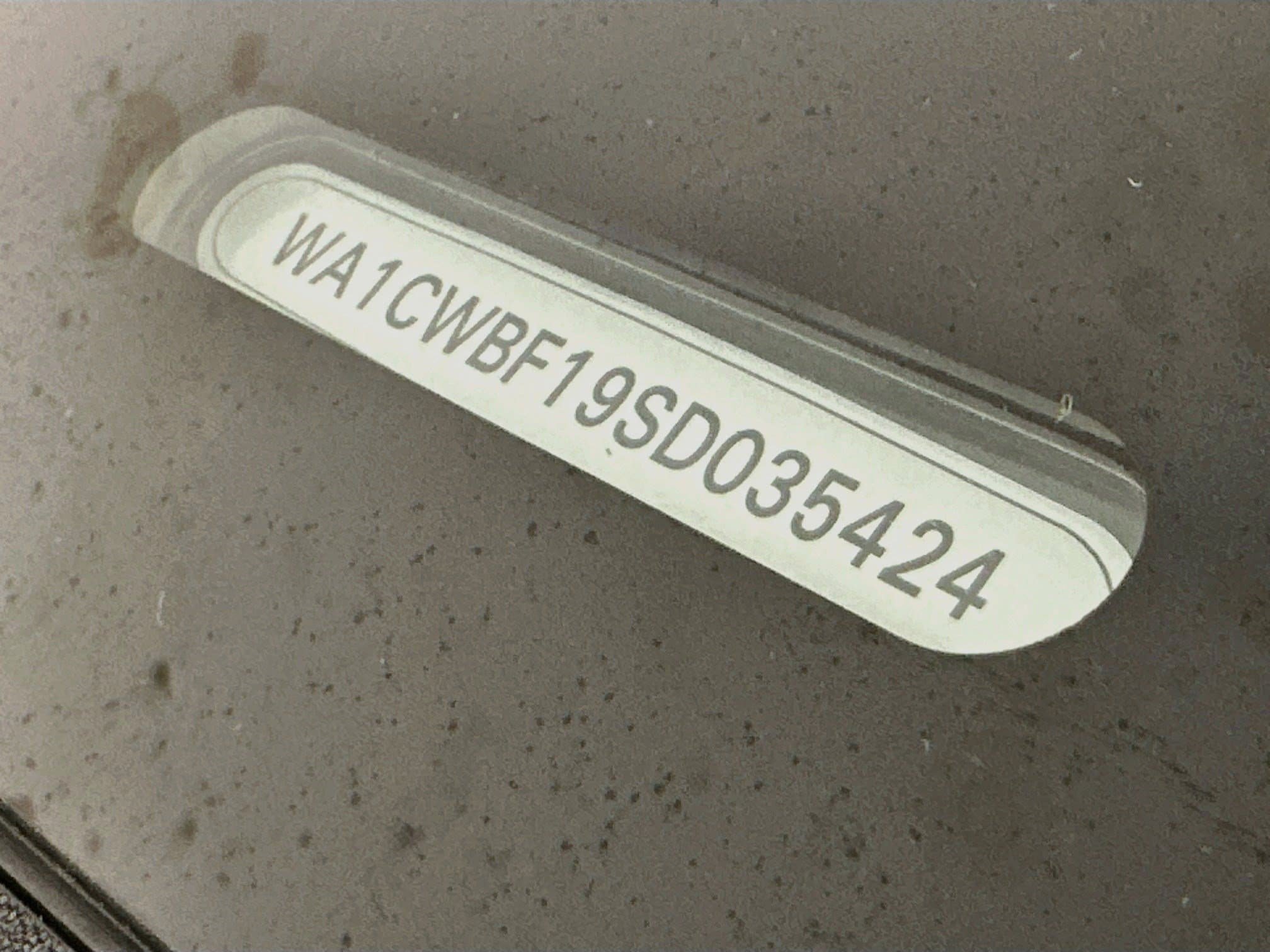 Used 2025 Audi SQ8 Prestige AWD/4WD image 36