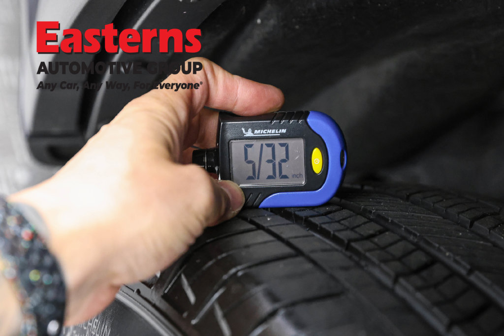 Used 2023 Jeep Grand Cherokee 4WD 4xe image 32