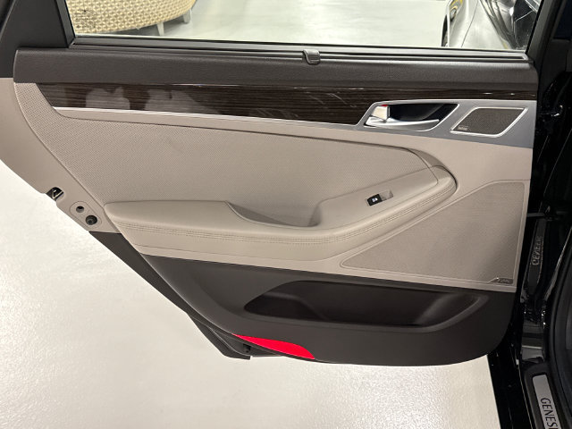 Used 2018 Genesis G80 3.8 w/ Option Group 02 RWD image 21