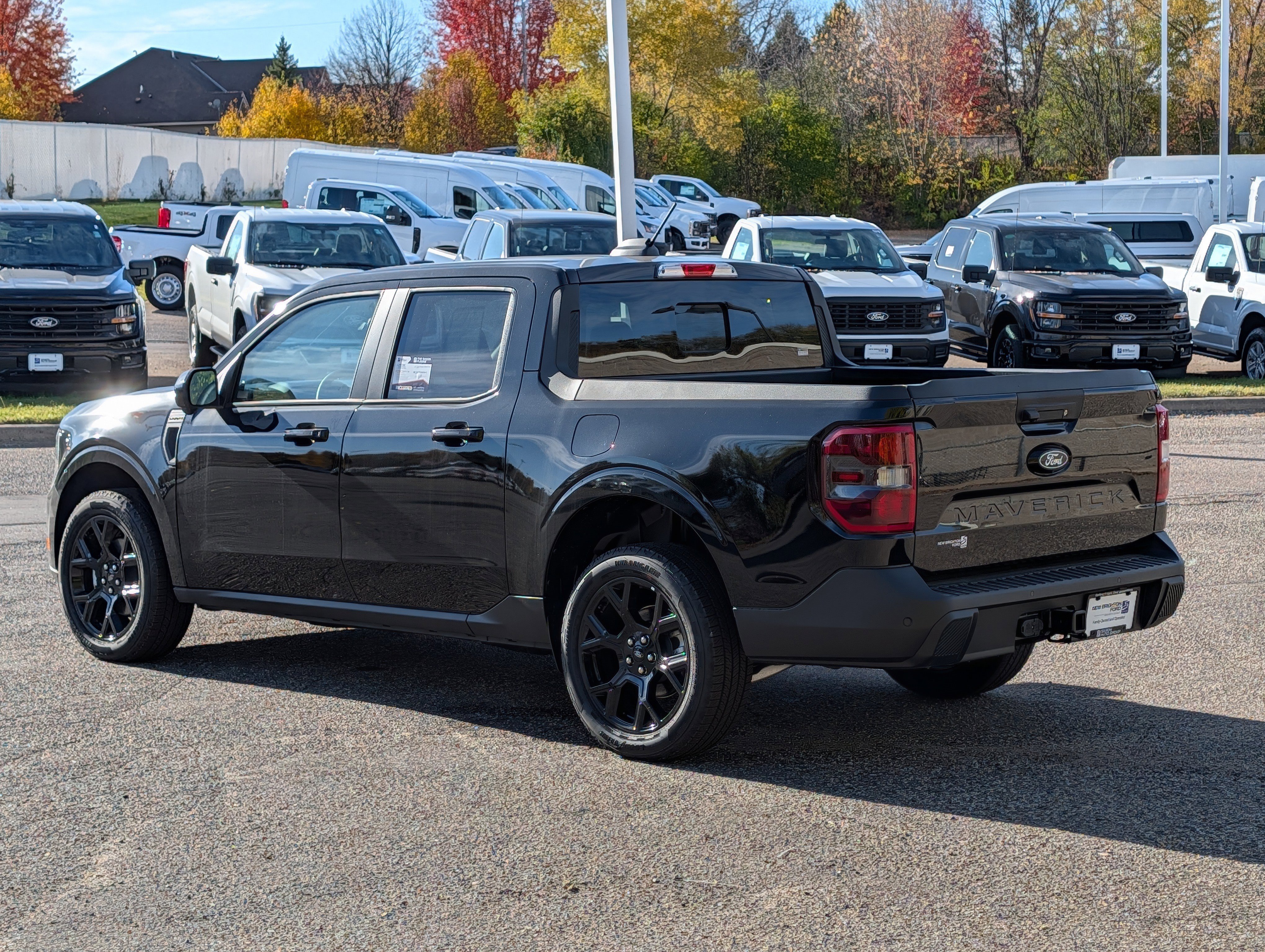 New 2025 Ford Maverick Lariat w/ Black Appearance Package image 2