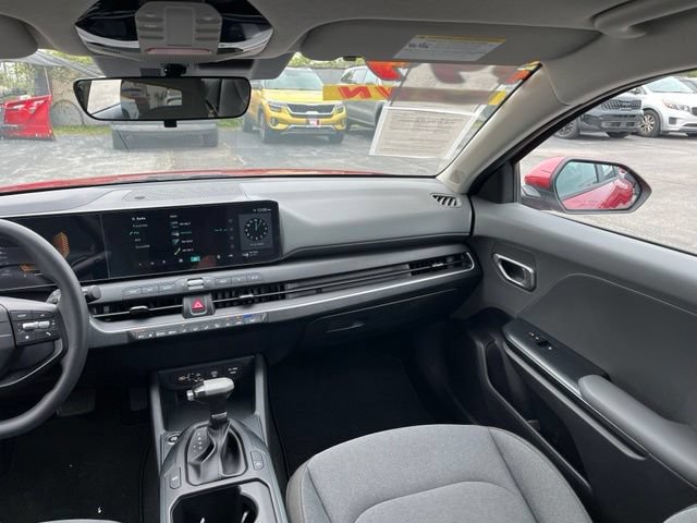Certified 2025 Kia K4 FWD image 39