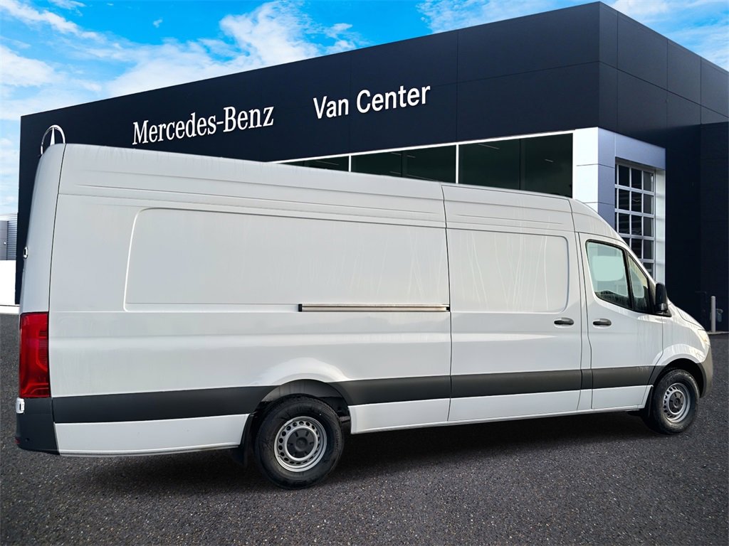New 2026 Mercedes-Benz Sprinter 2500 image 3
