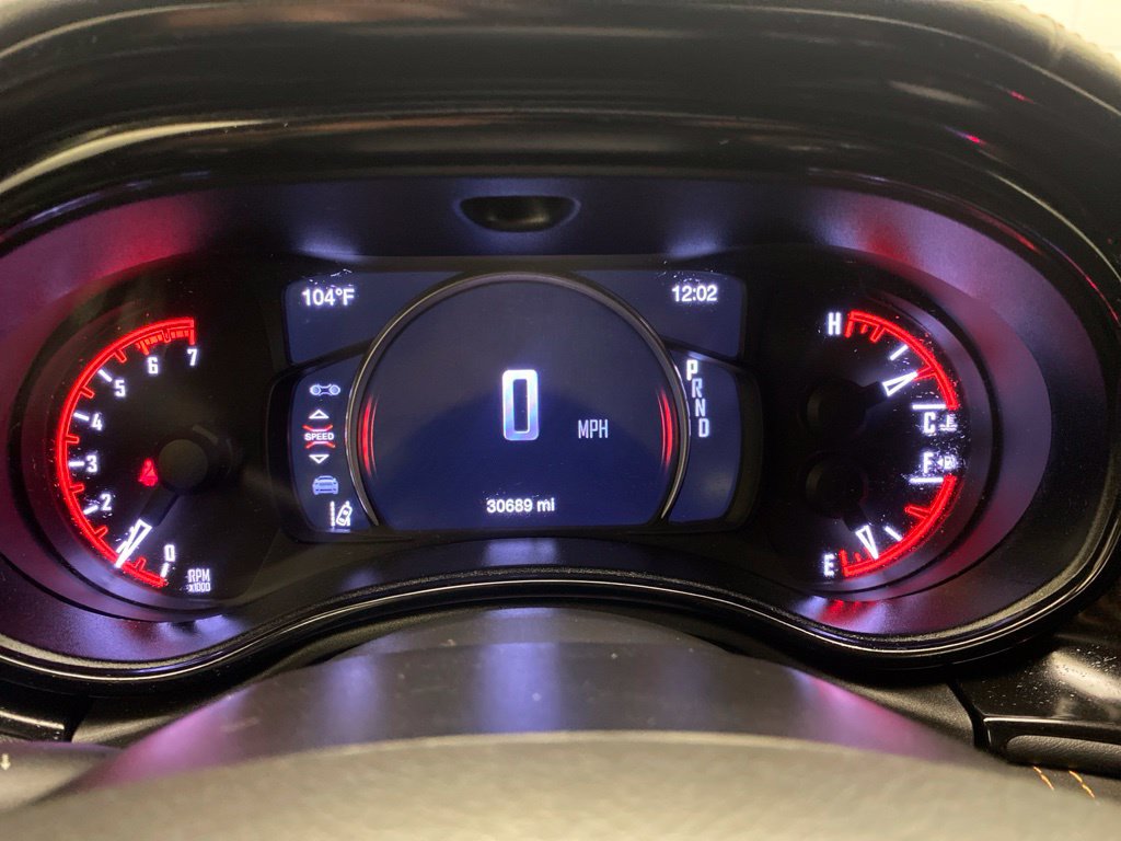 Used 2023 Dodge Durango R/T w/ Hemi Orange Plus Package AWD/4WD image 13