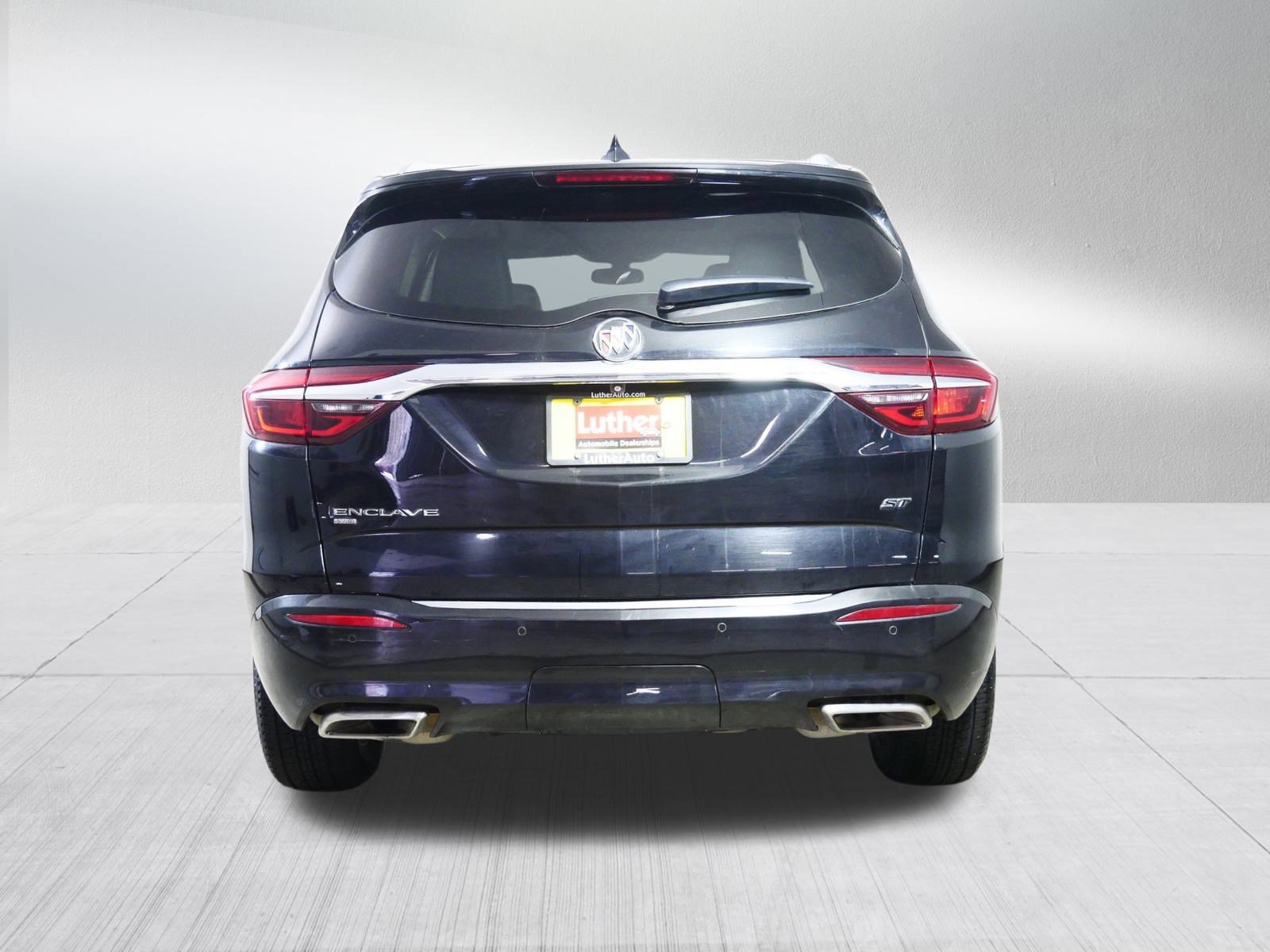 Used 2020 Buick Enclave Essence image 6