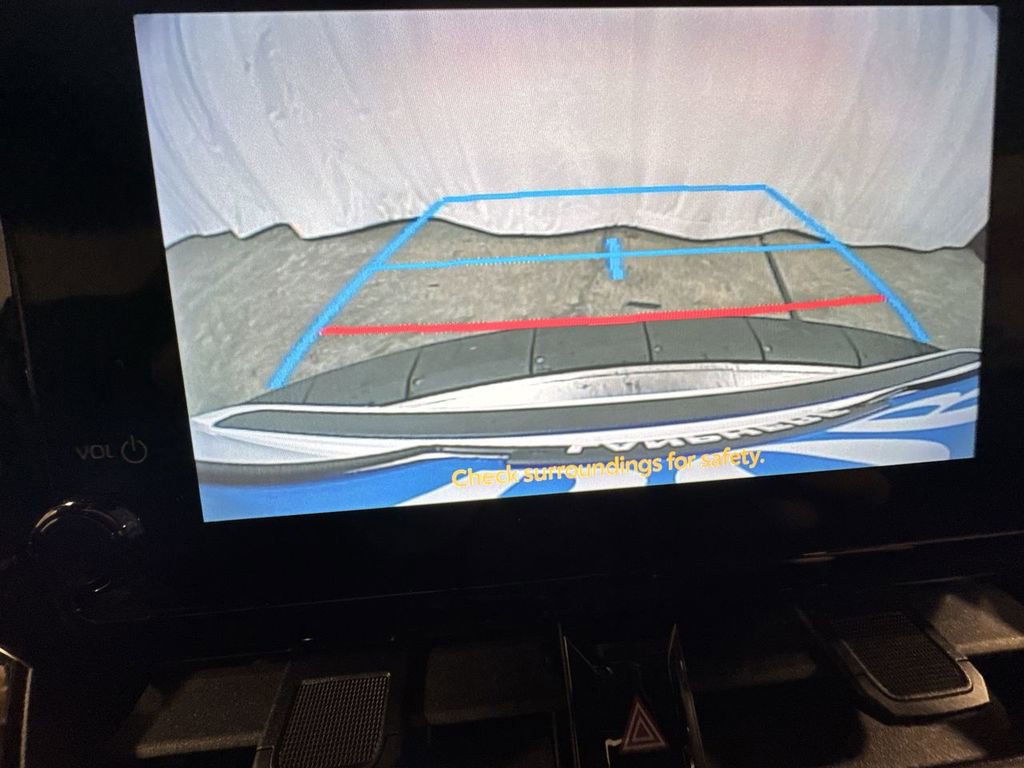 Used 2024 Toyota Corolla SE image 25