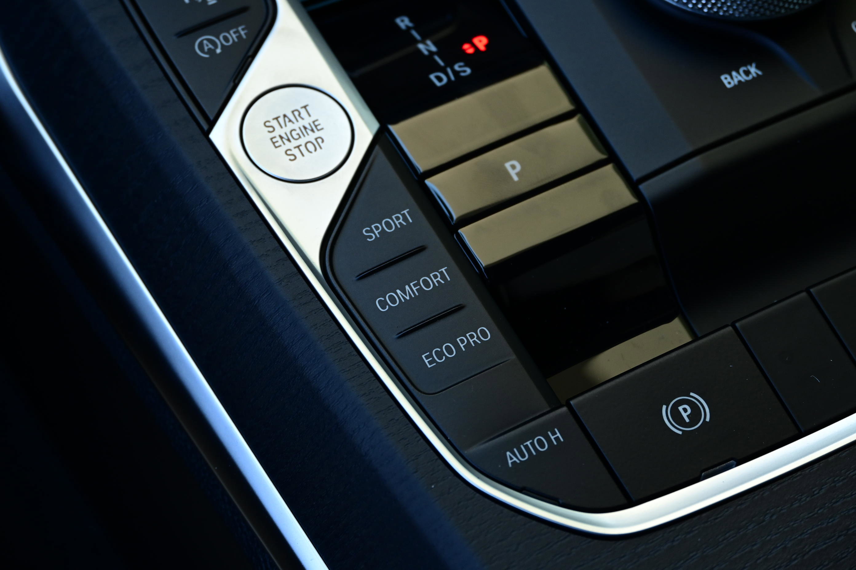 New 2026 BMW 440i xDrive Convertible w/ Premium Package image 19