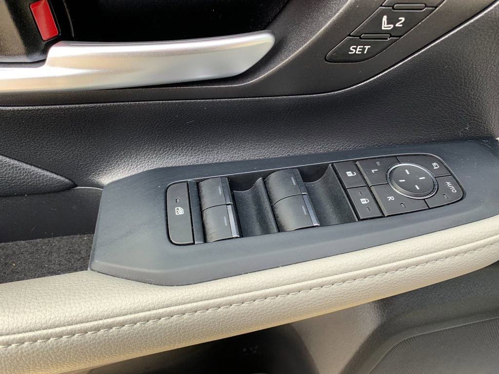 Used 2024 Toyota Grand Highlander MAX Platinum image 13