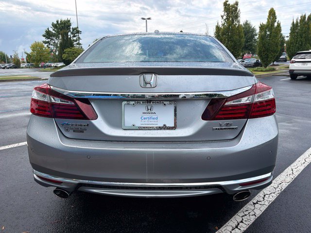 Used 2017 Honda Accord Touring image 7