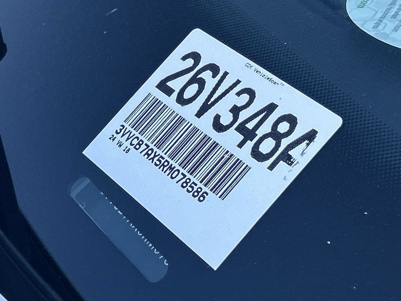 Certified 2024 Volkswagen Tiguan SE R-Line FWD image 31