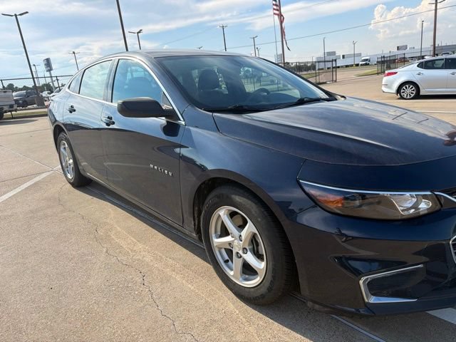 Used 2018 Chevrolet Malibu LS FWD image 4