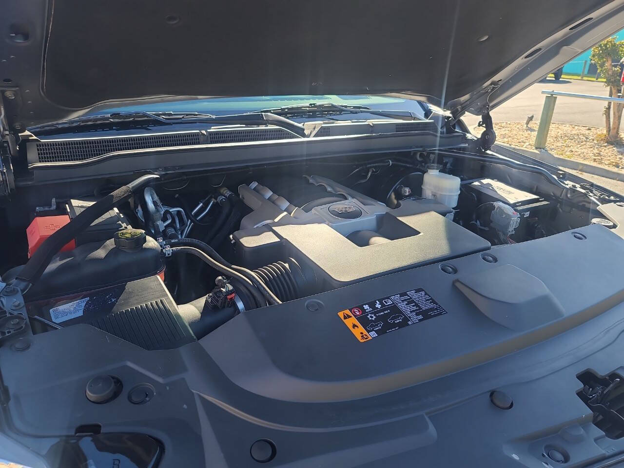 Used 2019 Cadillac Escalade Luxury AWD/4WD image 45