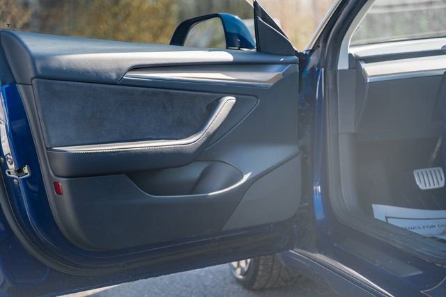 Used 2023 Tesla Model 3 Performance image 43