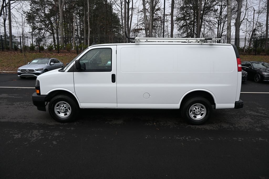 Used 2022 Chevrolet Express 2500 w/ Driver Convenience Package image 3