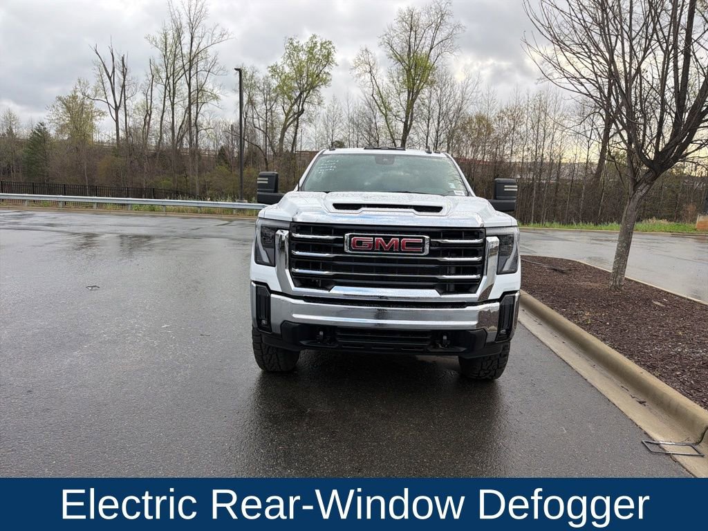 Used 2024 GMC Sierra 2500 SLE w/ SLE Convenience Package image 13