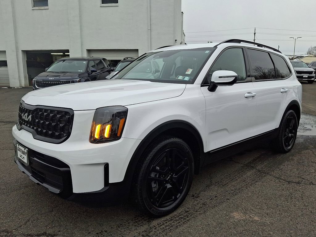 Certified 2024 Kia Telluride EX X-Line image 4