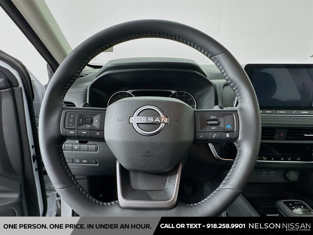 Certified 2026 Nissan Rogue SV FWD image 11