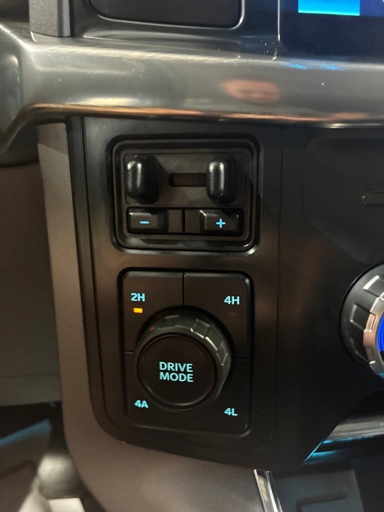 Used 2021 Ford F150 Lariat w/ Equipment Group 501A Mid AWD/4WD image 25