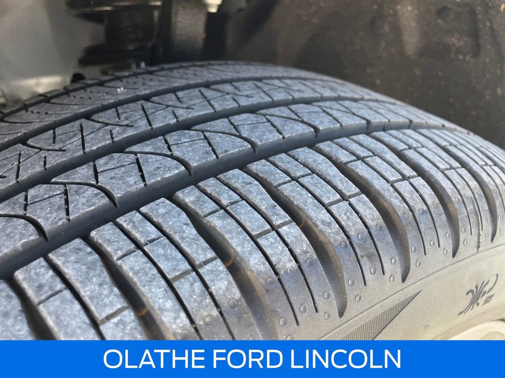 Used 2025 Lincoln Aviator Premiere w/ Jet Appearance Package image 33