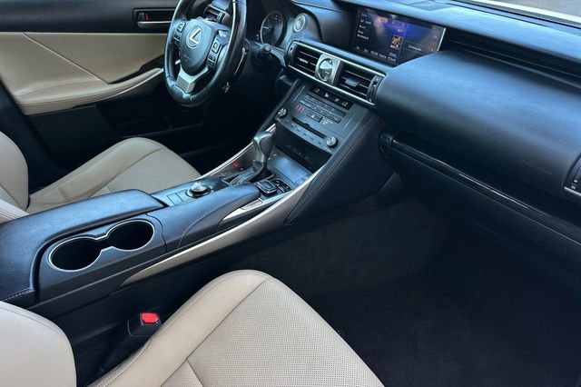 Used 2020 Lexus IS 300 w/ Navigation Package image 17