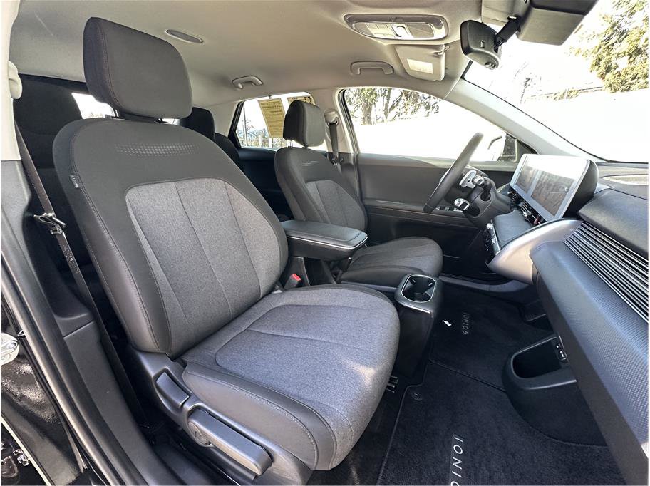 Used 2024 Hyundai Ioniq 5 SEL AWD/4WD image 4