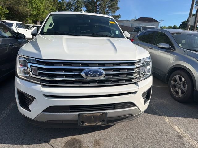 Used 2020 Ford Expedition Max XLT w/ Equipment Group 202A RWD image 2