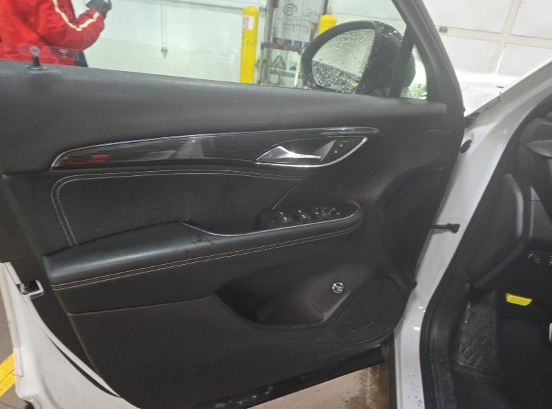 Used 2022 Buick Envision Preferred image 7