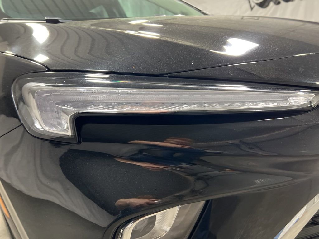 Used 2025 Buick Encore GX Preferred image 32
