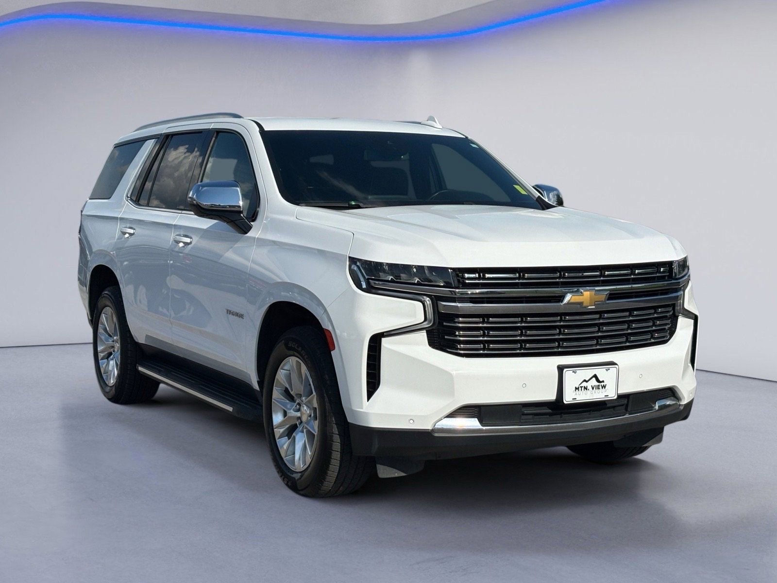 Used 2023 Chevrolet Tahoe Premier AWD/4WD image 9