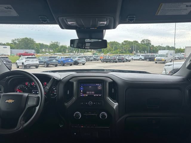 Used 2023 Chevrolet Silverado 1500 Custom AWD/4WD image 23