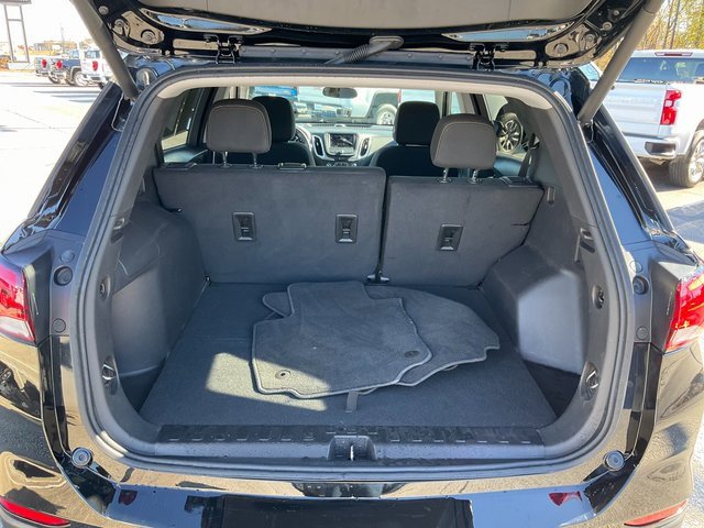 Used 2023 Chevrolet Equinox LT image 16