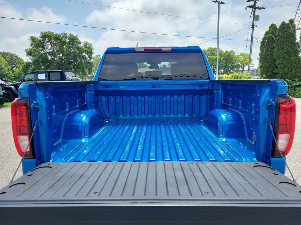 Used 2023 GMC Sierra 1500 Elevation AWD/4WD image 8