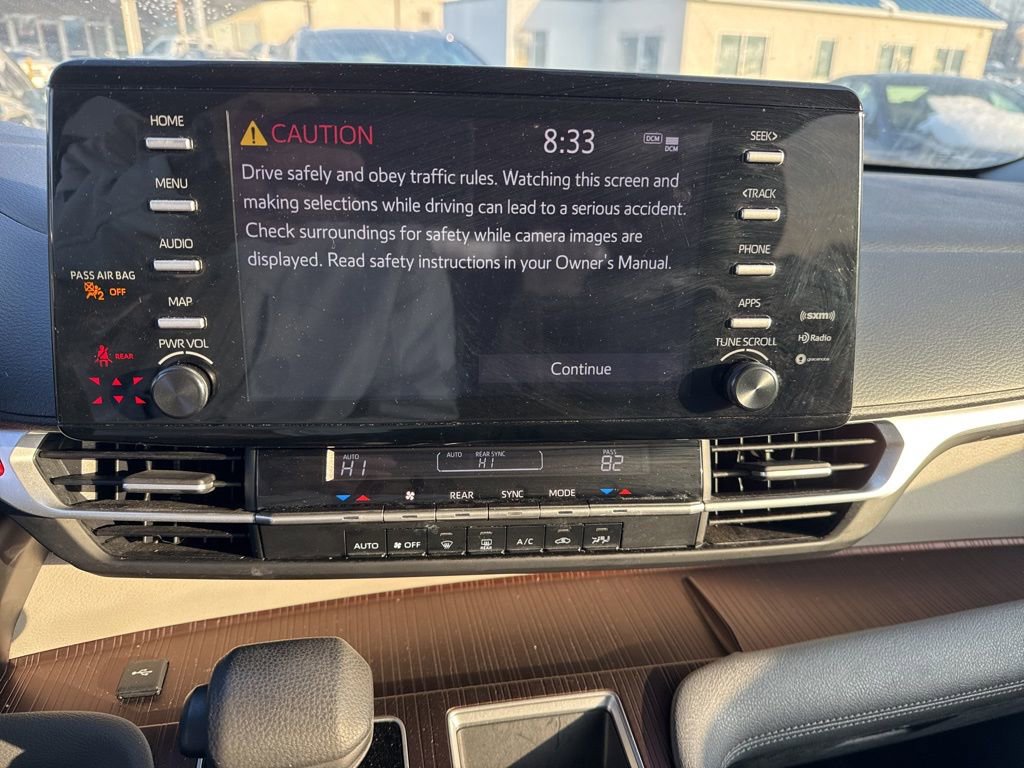 Used 2024 Toyota Sienna LE image 18