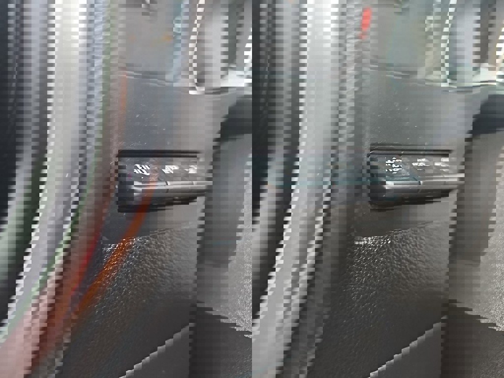 Used 2022 GMC Sierra 3500 Denali w/ Denali Ultimate Package image 15