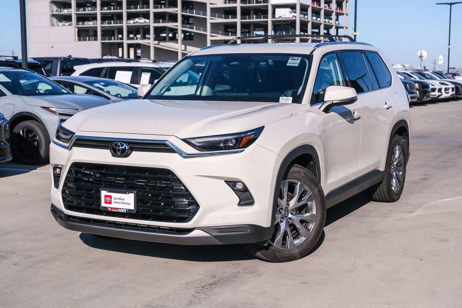 Certified 2024 Toyota Grand Highlander FWD image 1