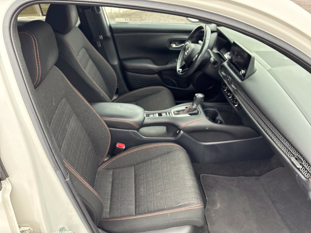 Used 2024 Honda HR-V Sport image 38