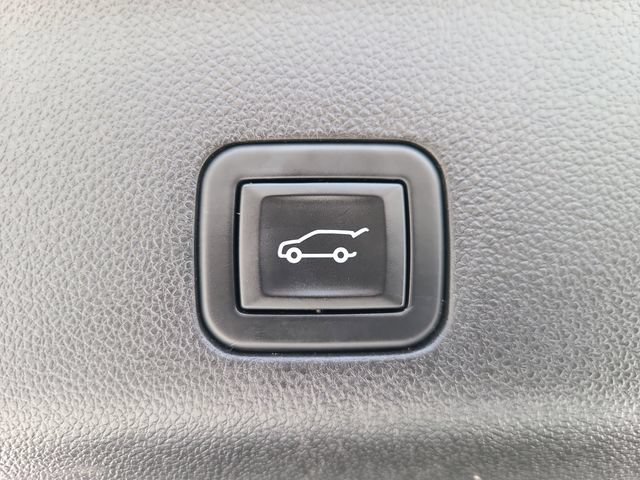 Used 2024 Cadillac Escalade Sport AWD/4WD image 6