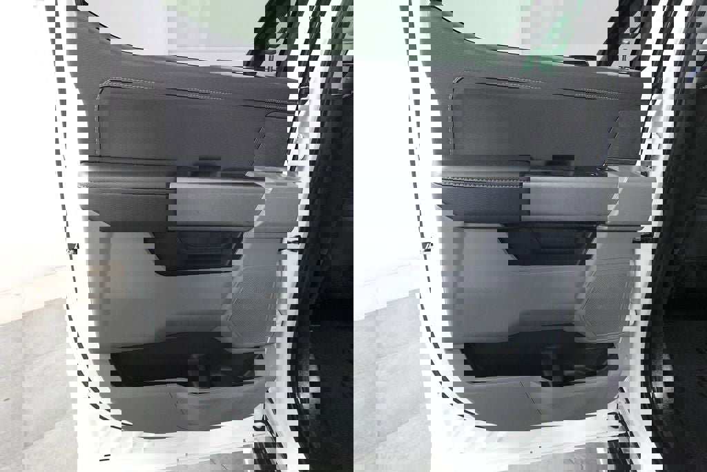 Used 2024 Ford F150 XLT w/ Tow/Haul Package image 13