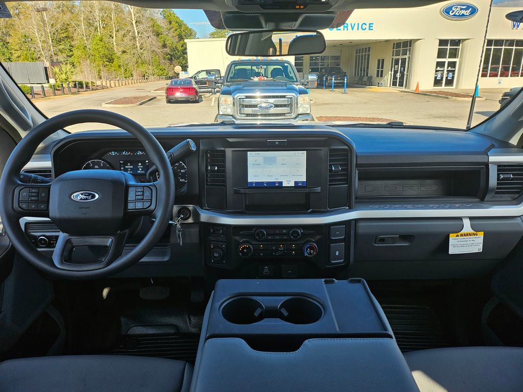 New 2026 Ford F250 XL w/ XL Chrome Package image 8