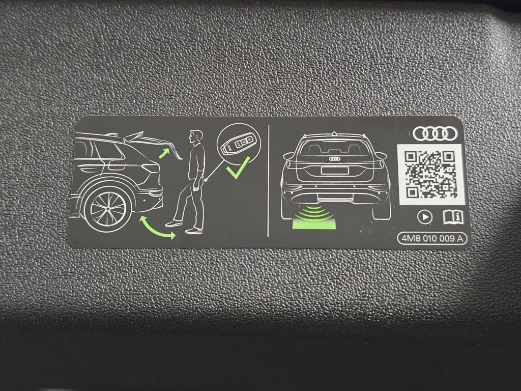 New 2026 Audi Q3 quattro 2.0T AWD/4WD image 11
