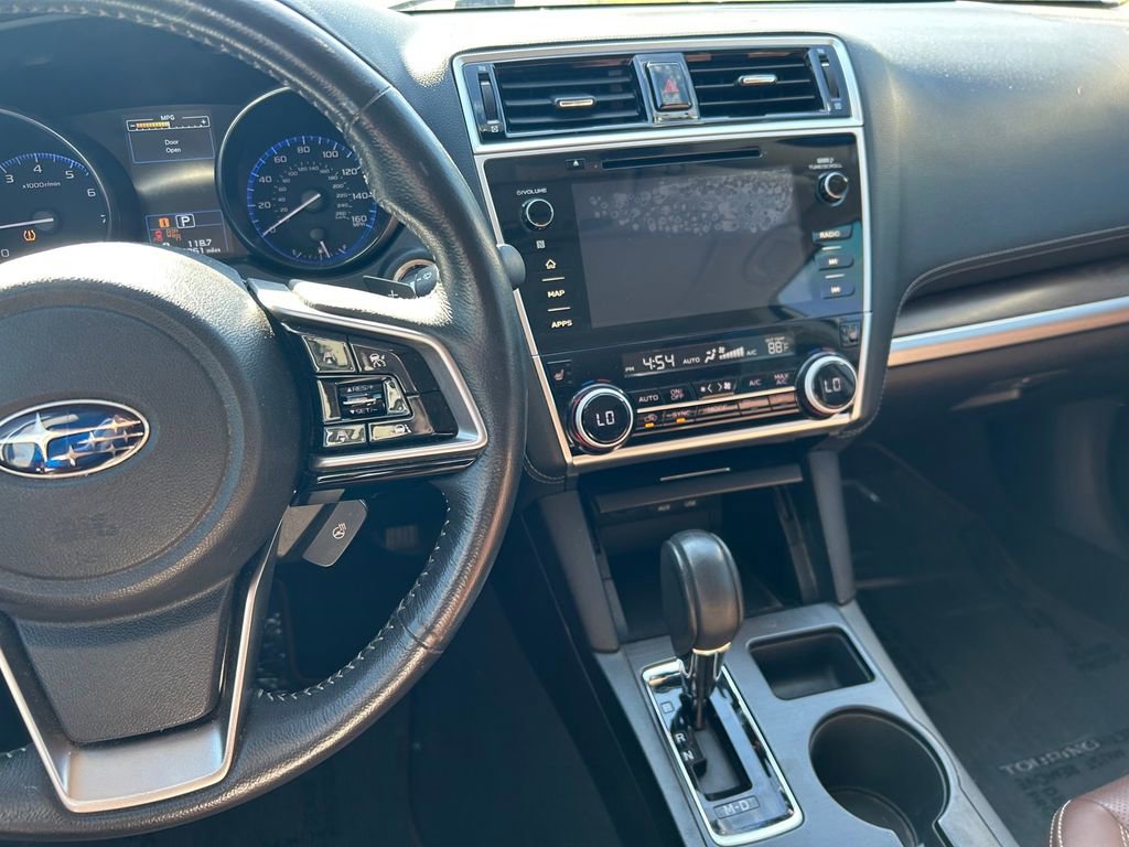 Used 2018 Subaru Outback 3.6R Touring image 18